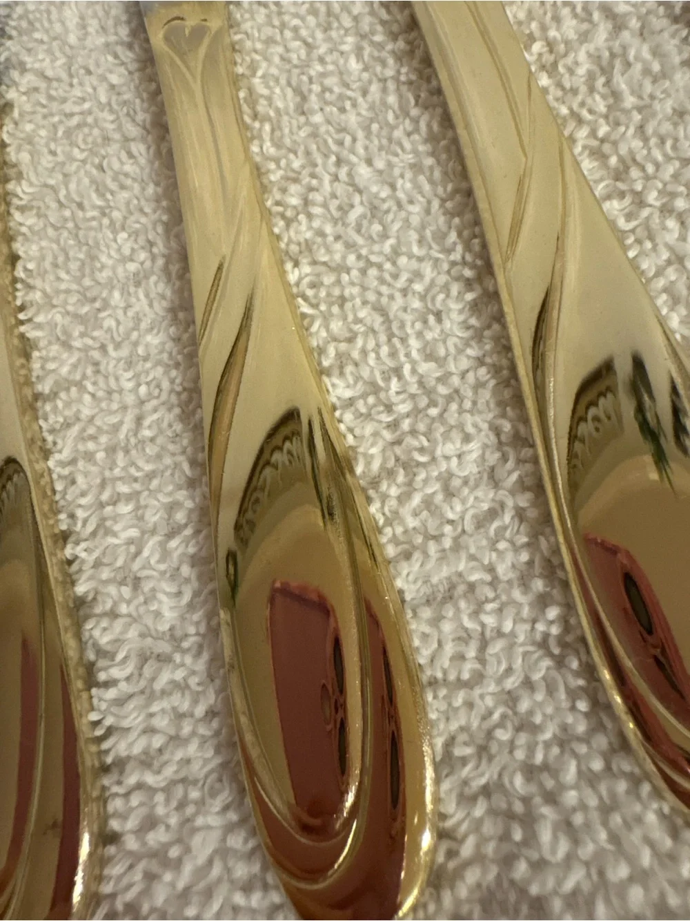 Nicole Gold Plated Scroll Handle Set of 12 Farberware Butter Knives